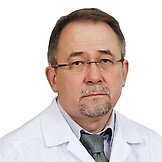 Врач Бахаев Константин Александрович