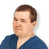 Врач Максименко Павел Александрович