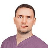 Врач Попов Роман Сергеевич