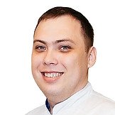 Врач Шведов Роман Дмитриевич
