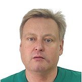 Врач Титов Роман Вячеславович